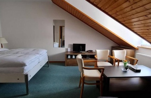 Cesky Krumlov Hotel | Grand Vltavín