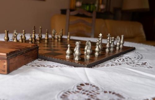 Ri House | Grande maison 18e s. avec jardin et WiFi, animaux acceptés, petit village paisible - FR-1-497-193