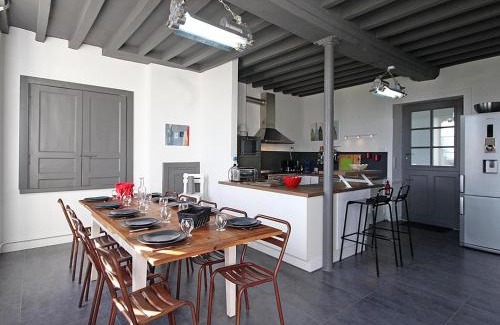 Laleu House | Grande maison de campagne avec piscine couverte et WiFi - FR-1-497-46