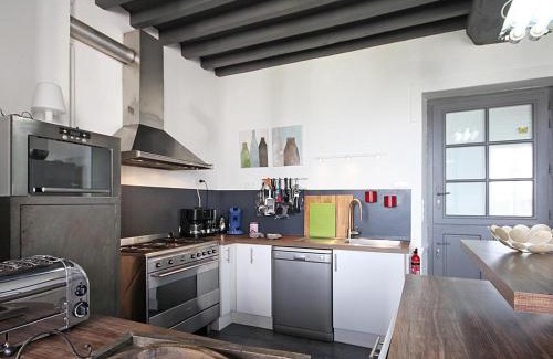 Laleu House | Grande maison de campagne avec piscine couverte et WiFi - FR-1-497-46