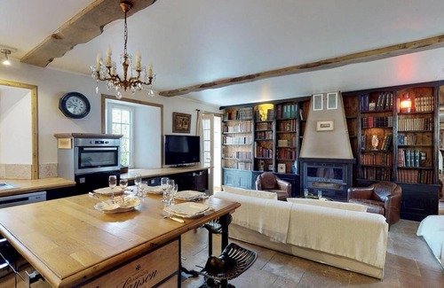 Tamerville Cottage | Grande Petite Duckerie 15pers : jacuzzi, 15min sea
