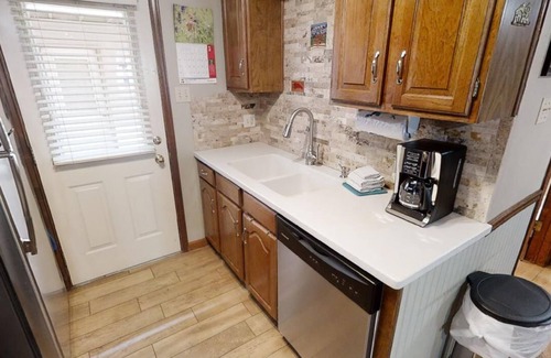 Taos Ski Valley House | Grandview 4 - In Town - Beautifully Furnished - Free WiFi - Cable - Washer/Dryer