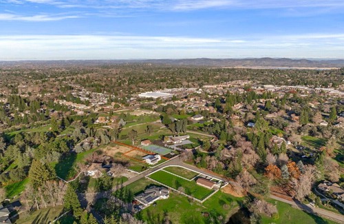 Granite Bay Apartment | Granite Bay Luxury Mansion | Spacious Estate w/Pool