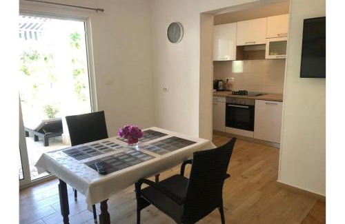 Zdrelac Apartment | Grapevine Studio Apartment