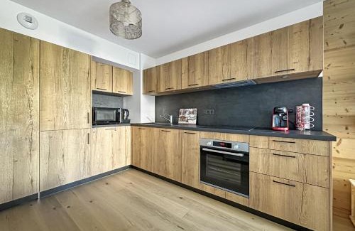 Les Carroz-d'Araches Apartment | GRD005 - Appartement standing 6 pers pied de piste