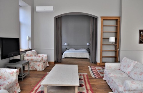 Podil Apartment | Great 144 sq.m. apartment in the center of Kyiv
