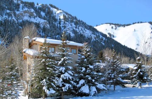 Ketchum Condo | Great 2 bed townhouse. This is the best location in Ketchum!