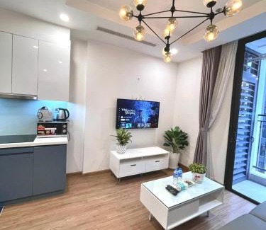 Tu Liem Apartment | Great 2bedroom Apt Quick To My Dinh And Marriott Hotel, 30 Minutes To Airport