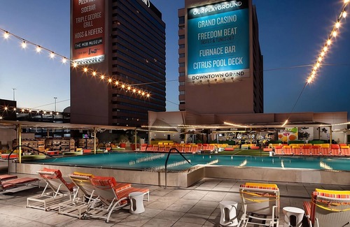 Downtown Las Vegas Hotel | Great Amenities Onsite! 3 Convenient Units! Minutes to The Neon Museum!