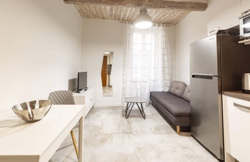 Antibes Old Town Apartment | Great brand new 1 bedroom apartment in the center of old Antibes