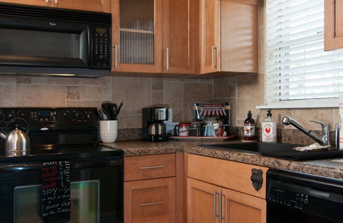 Athens Condo | Great Condo Available for an Athens Visit, very close to campus and downtown
