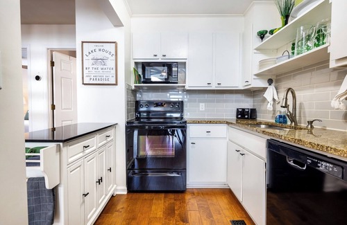 Liberty Hill House | Great Escape on Wateree: Professionally Designed, Ultimate, Lake-life Experience