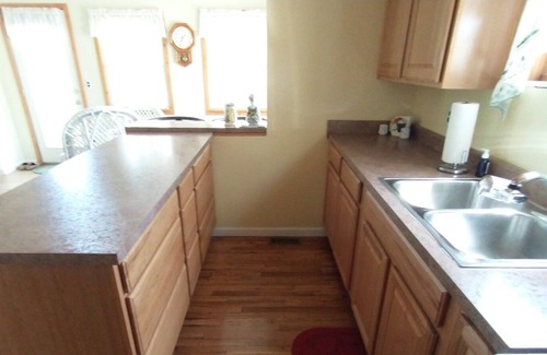 Gladwin House | Great family getaway waterfront house