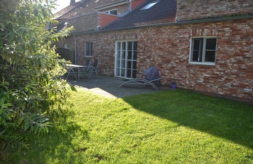 Krummhoern Apartment | Great flat in Upleward with large terrace