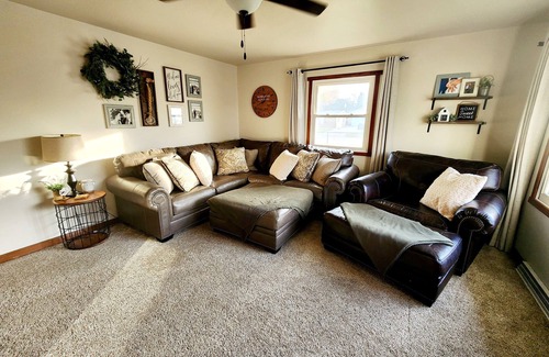 Oshkosh House | Great for EAA rental!nLess than 2.5 miles from EAA grounds!