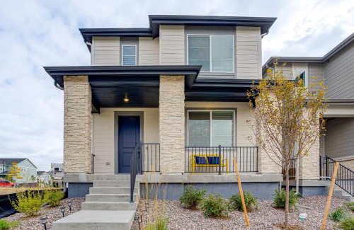 Aurora House | Great for Families! Newly Built Home in Aurora