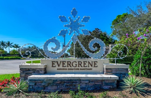 Palm Beach Gardens House | Great house in an upscale gated community.