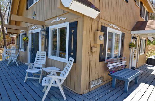 Eidelweiss Village House | Great House Walking Distance from Middle Pea Beach, Kayak & Canoe Provided