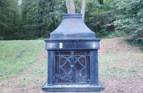 Guntersville House | Great Location - charming house walking distance to lake and minutes to downtown