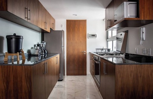 Roma Sur Apartment | Great location, pool, rooftop, gym, 24/7 security