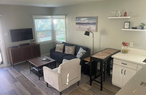 Lomita Apartment | Great location nestled in a charming Lomita residential neighborhood.