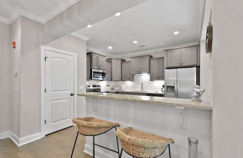 Epworth Acres Condo | Great location. Easy off the island. 2 miles to beaches & pier/village area.