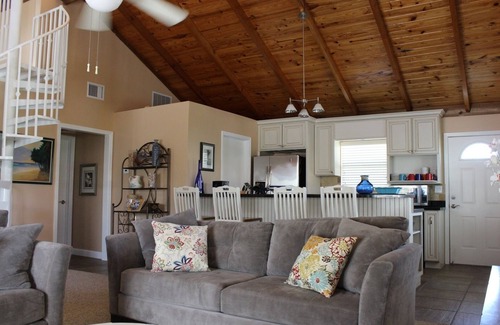 Islamorada House | GREAT LOCATION ! White Marlin Beach House, Islamorada