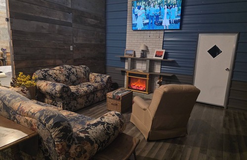 Hunnewell Cabin | Great place for allot of fun events & all your people under 1 roof low cost!