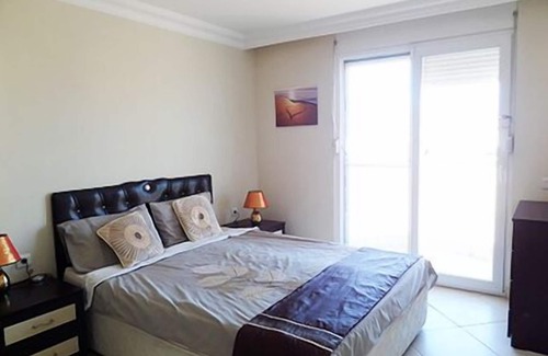 Kemer Mahallesi Apartment | Great value accommodation in our 2 bed private home