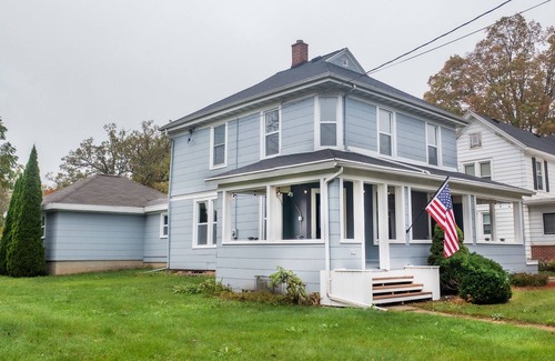 Green Lake House | Green Lake Getaway: 3 Bedroom/2 Bathroom Home