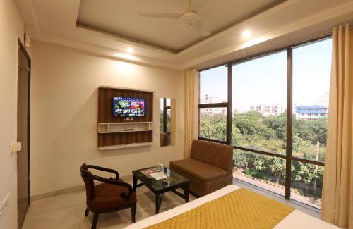 Dwarka Hotel | GREEN LOTUS SAI INTERNATIONAL
