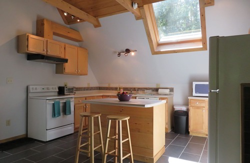 Underhill Center Apartment | Green Mountain Forest Retreat