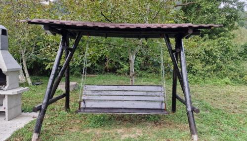 Brezoi House | Green Nest