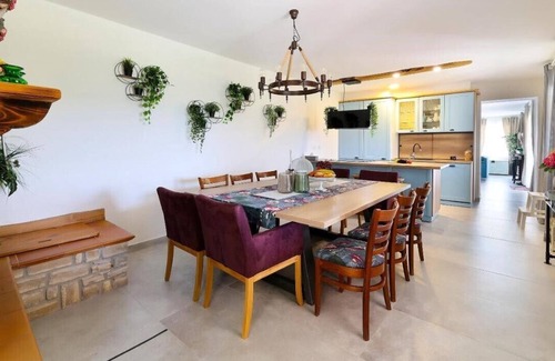 Lupoglav House | Green Oasis Villa Kristina