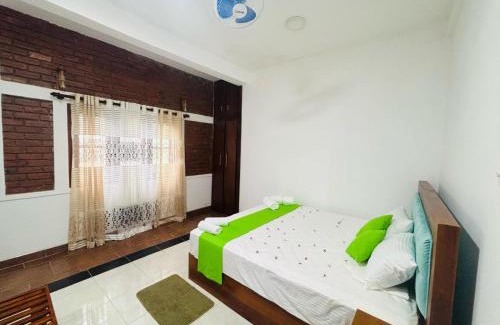 Minuwangoda House | Green Path