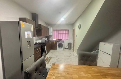 Cradley House | Green Road Haven - Cozy Retreat in Dudley