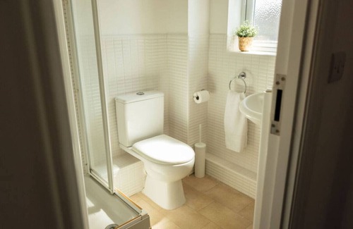 Ashford House | Greenfields House Ashford