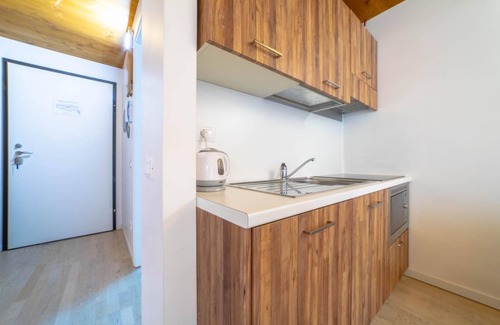 Tschaval Apartment | Gressoney La Trinitè Bilo with View and 4pax AMLodge