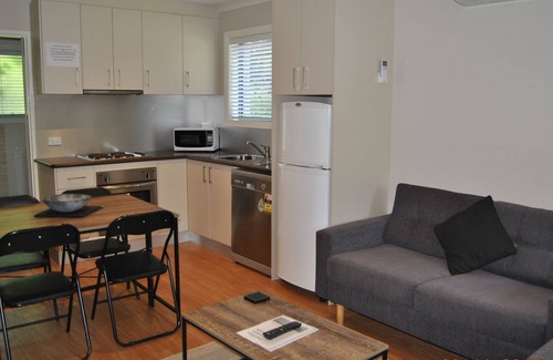 Bright Apartment | Grevillea Gardens Apartment 3