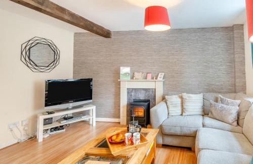 Kendal House | Greyhound Cottage