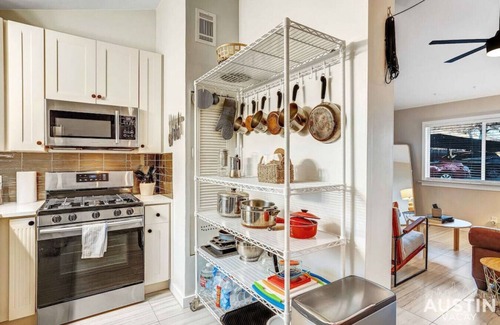 North University Condo | Griffith St #5 xxxxx