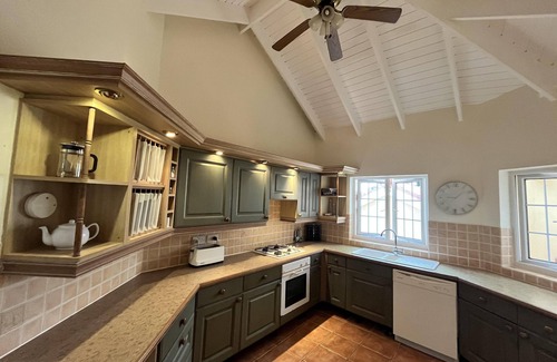 Bois d'Orange House | Gros Islet - Villa - Sleeps 8 - Pool - Seaside