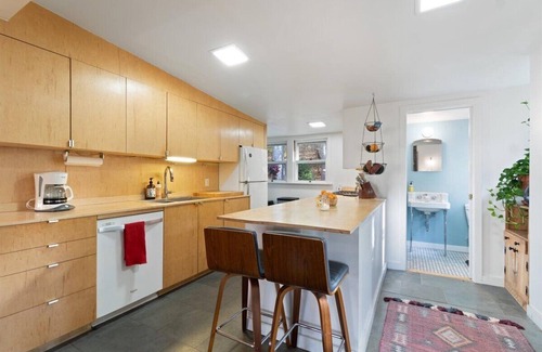 Skytop Cabin | Grotto Grove A Private Poconos Cabin -Secluded Retreat w/Firepit & Trail Access