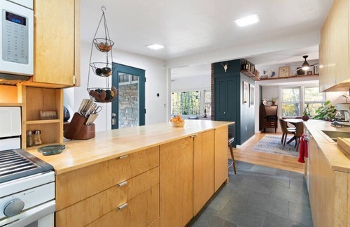 Skytop Cabin | Grotto Grove A Private Poconos Cabin -Secluded Retreat w/Firepit & Trail Access