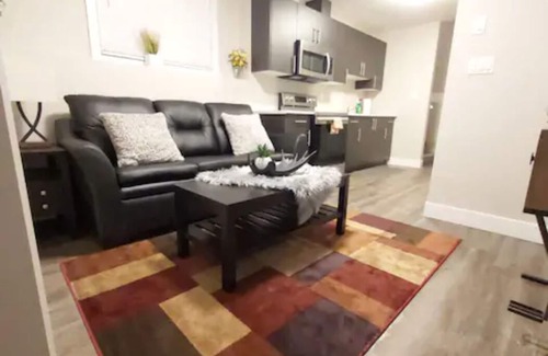 Saskatoon House | Grotto in the Meadows -Brand New and Cozy Basement