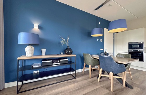 Colijnsplaat Apartment | Ground-floor apartment with sauna near the sea