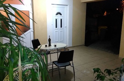 Lazaret Apartment | Ground floor apartment with terrace Sibiu33