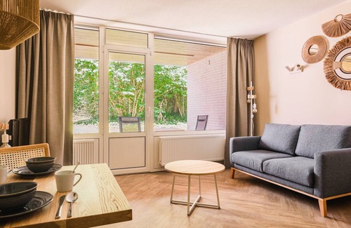 Bruinisse Apartment | Ground floor modern apartment for 2 people