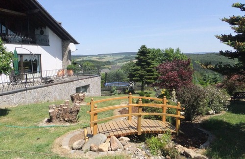 Beuren Apartment | Ground level holiday apartment w/far view, idyllic location on town's edge