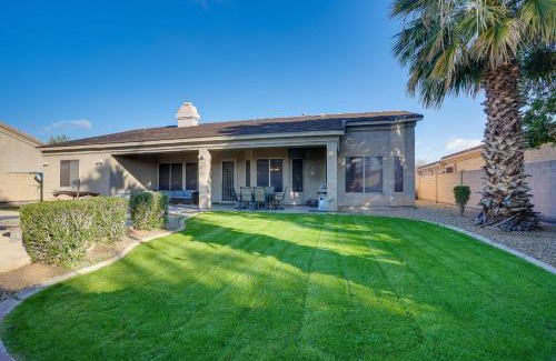 Palm Valley House | Group Getaway with Pool and Putting Green in Goodyear